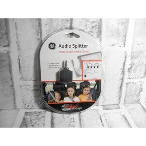 NEW GE AUDIO SPLITTER CONVERTS (1) 3.5MM PLUG INTO (2) 3.5MM OUTLETS